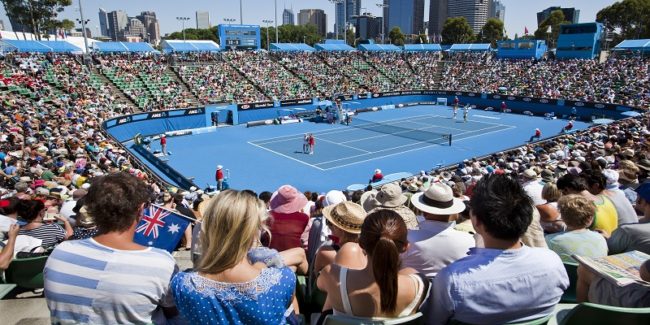 People watching tennis at Australian Open 2012 Aussie Open