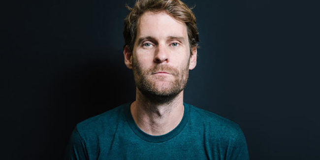 Luke Heggie performing at the Melbourne Comedy Festival